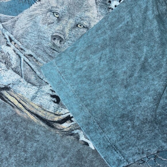 Vintage Acid Wash Winter Wolves Graphic Tee - Picture 4 of 5